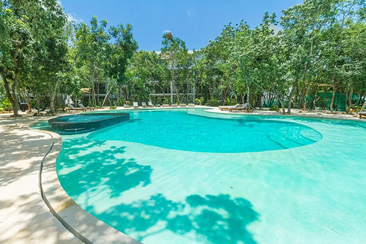 Enjoy Yaaxlum With So Many Amenities Apartment Tulum