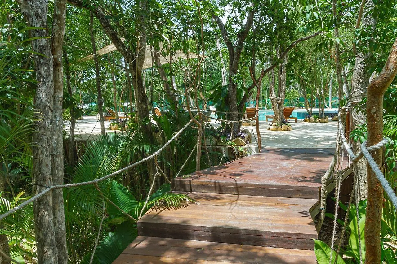 Enjoy Yaaxlum With So Many Amenities Apartment Tulum